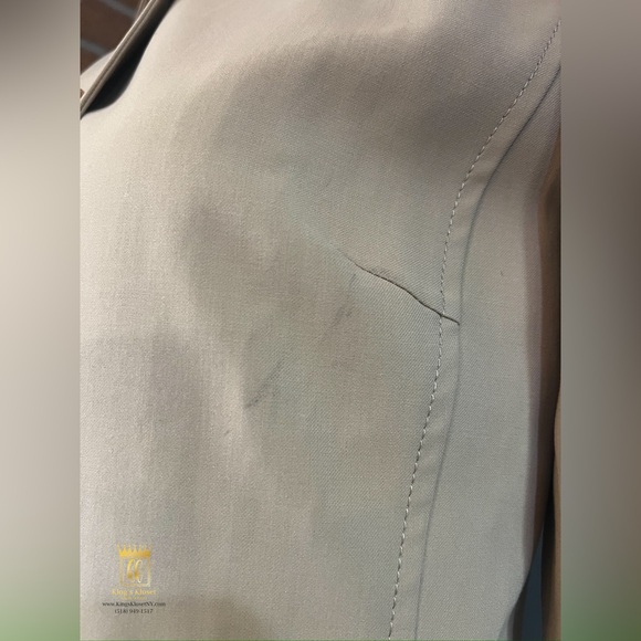 Burberry jacket - Picture 10 of 12